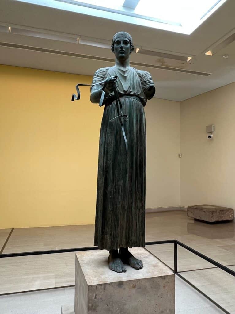 Delphi Archaeological Museum: The Charioteer
