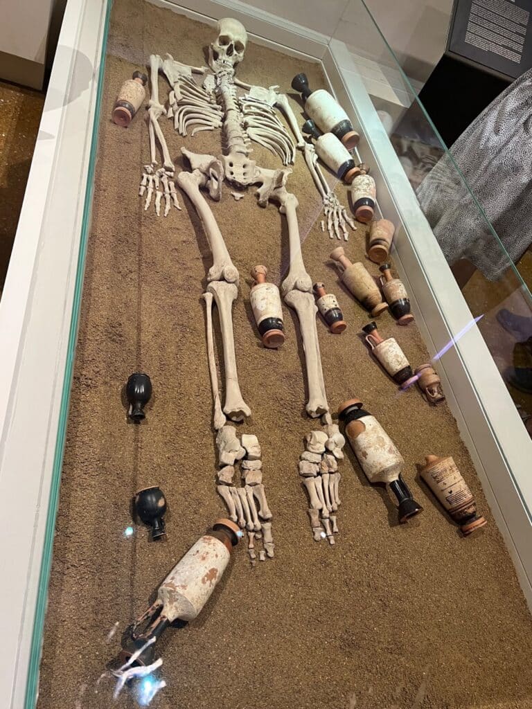 Athens Archaeological Museum: Skeleton from Kerameikos